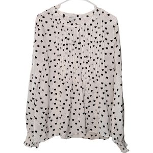 NWOT Rose & Olive Heart Print Top Medium